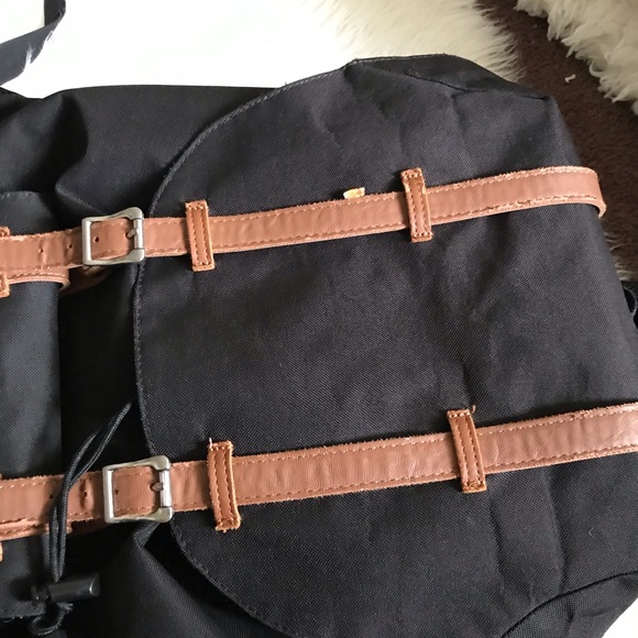 Hershel Black Little America Backpack main image 5